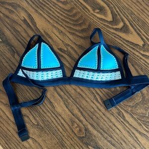 Triangl XS bikini